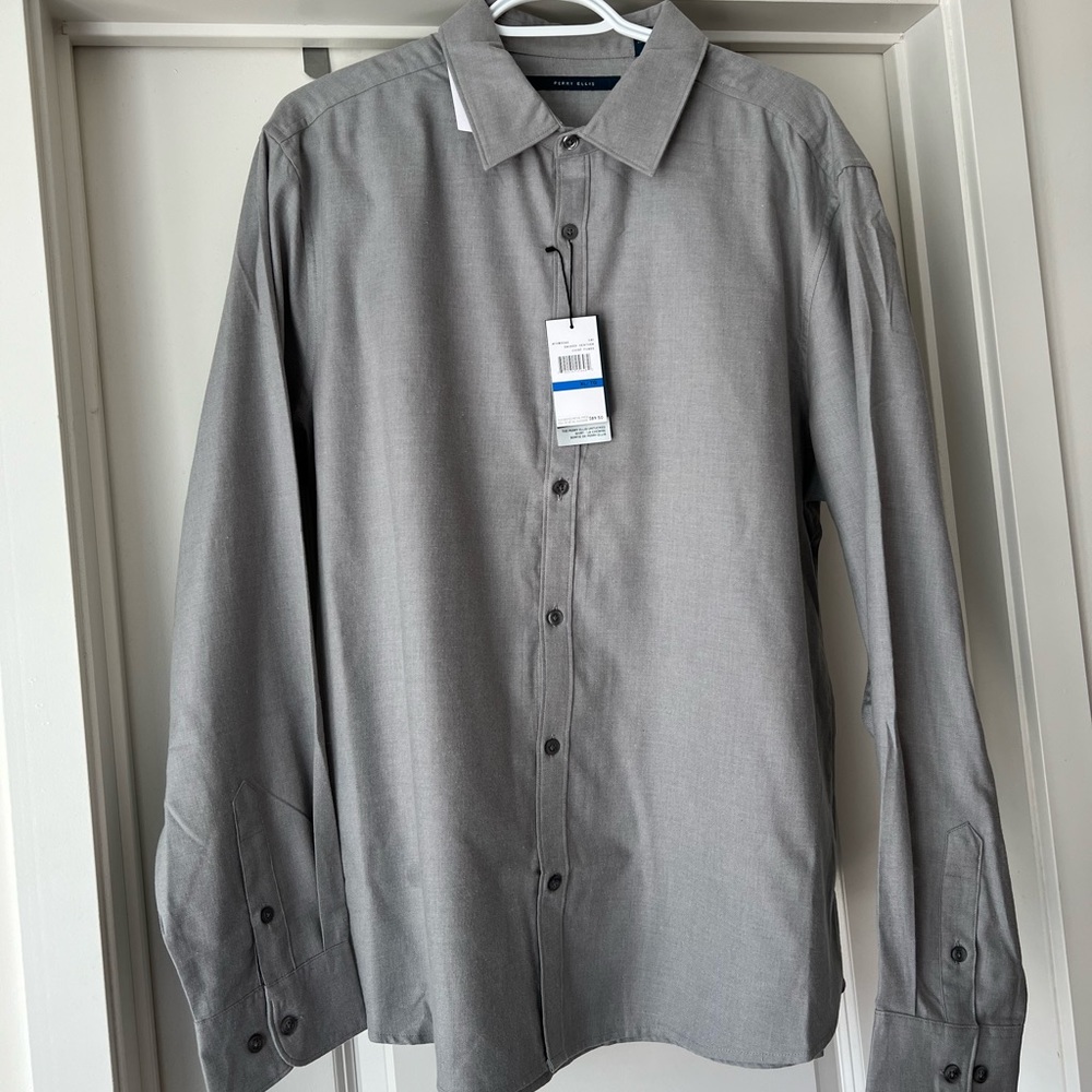 NWT MENS PERRY ELLIS DRESS SHIRT